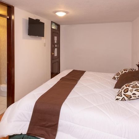 Hotel Nass Sol De Quito Exterior photo