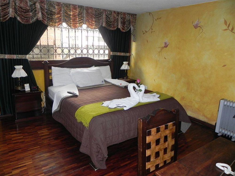 Hotel Nass Sol De Quito Exterior photo
